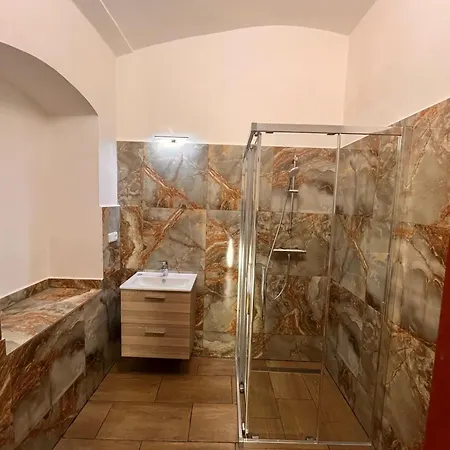 Slunecni Dvur Smilov דירה